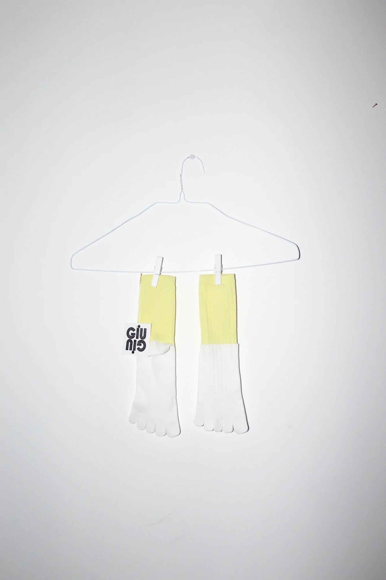 AIR Reflexology Sock in Bleach/Chamomile *Sample*